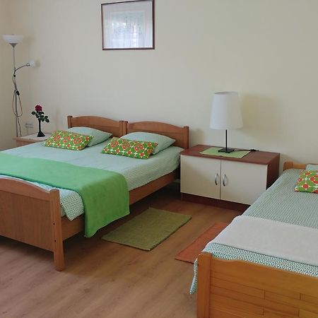 Apartment Cecilia קופריבניצה מראה חיצוני תמונה